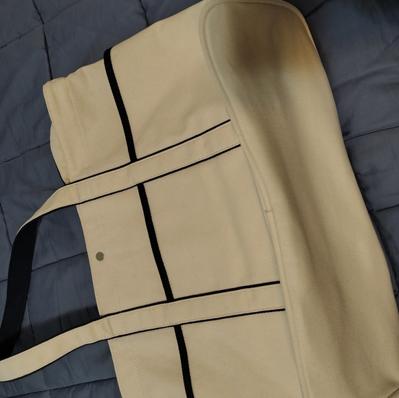 Lululemon Daily Multi-Pocket Canvas Tote Bag 20LLogo - Picture 3 of 3